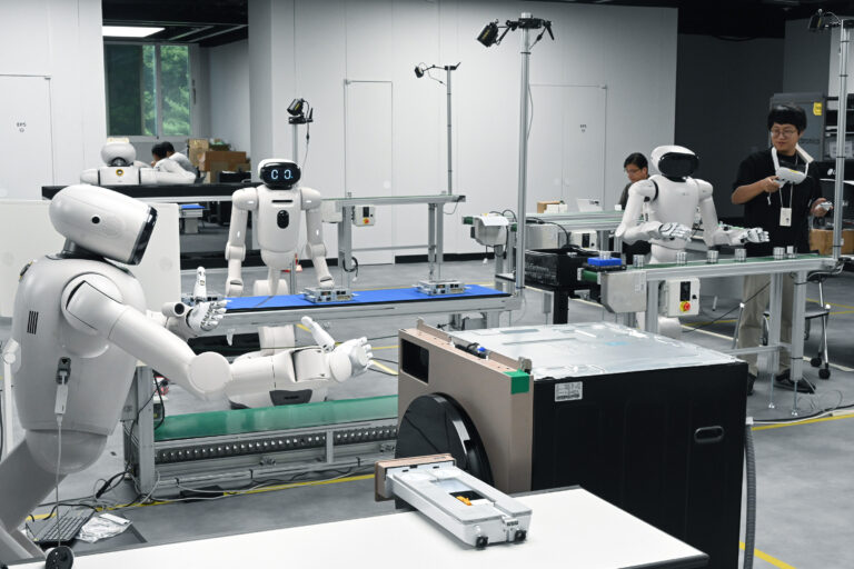 lg-data-factory_05-1787137786